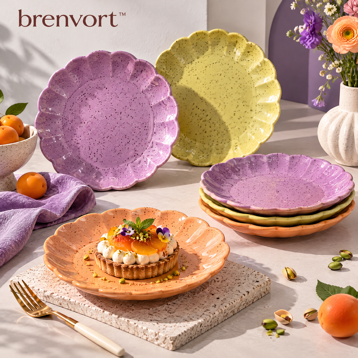 𝒃𝒓𝒆𝒏𝒗𝒐𝒓𝒕™ Scalloped Ceramic Dessert Plate